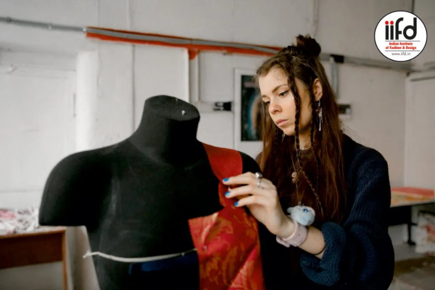 how-to-become-a-successful-fashion-designer-big-0