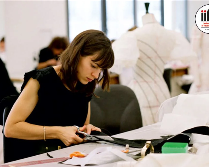 which-course-is-best-for-fashion-designing