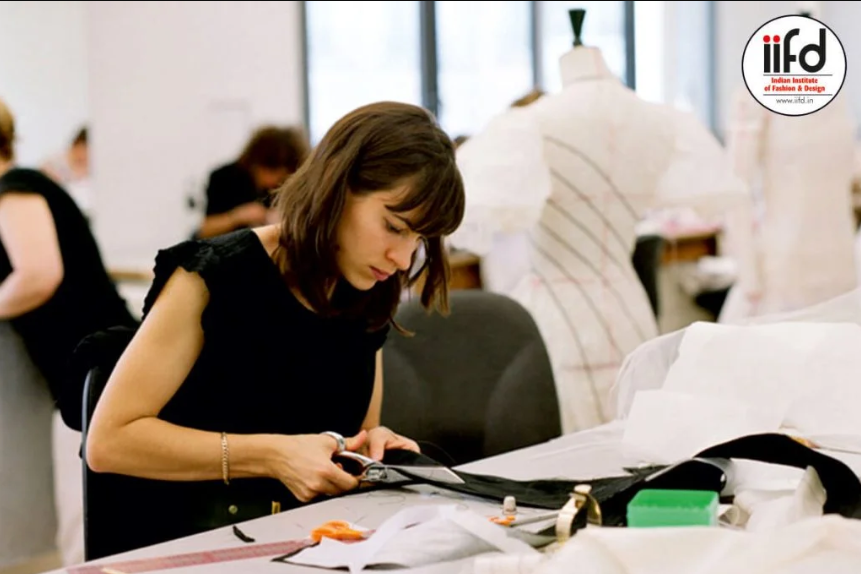 which-course-is-best-for-fashion-designing-big-1
