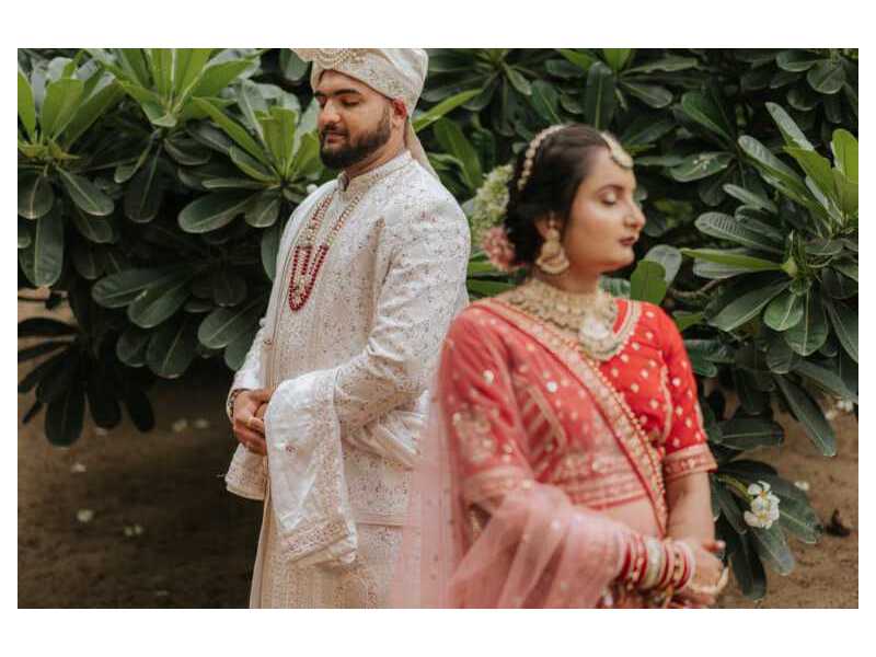 destination-wedding-photographer-in-ahmedabad-small-0