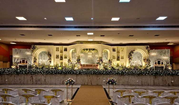 affordable-luxury-banquet-halls-in-dwarka-big-0