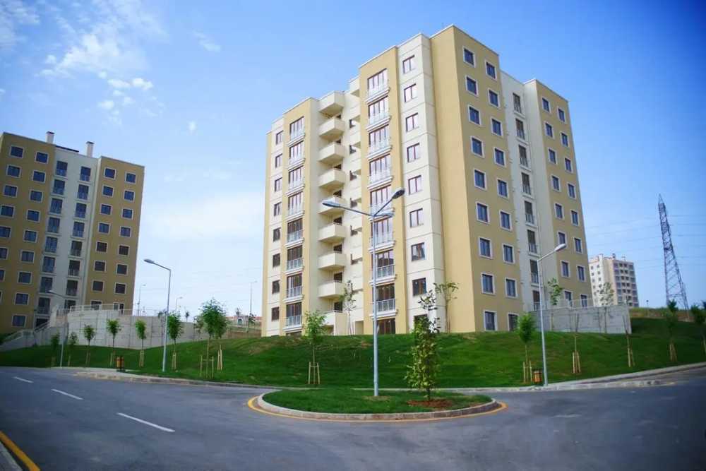 property-near-chipiyana-metro-station-for-easy-daily-travel-big-0
