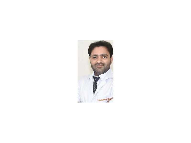 dr-sarjeet-kumar-saini-head-neck-cancer-surgeon-jaipur-small-0