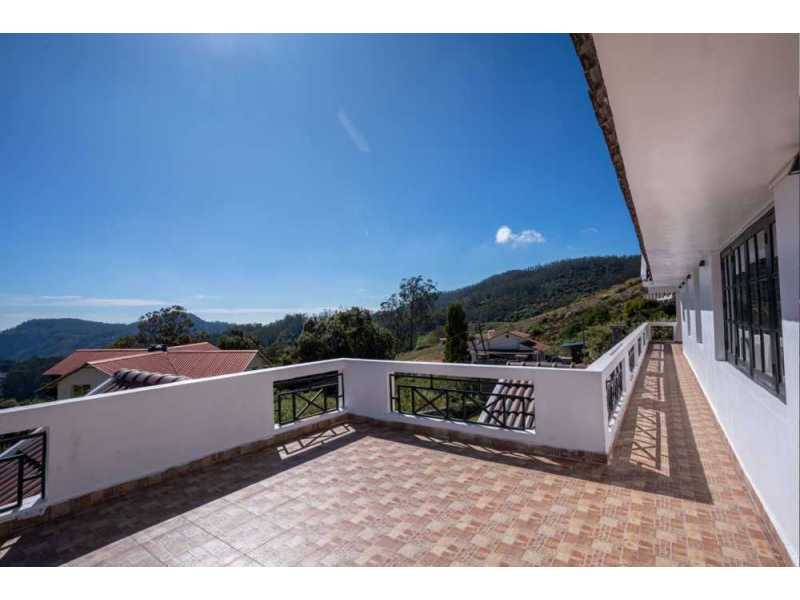 escape-the-ordinary-experience-peak-point-ooty-small-0