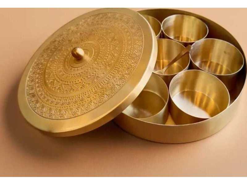 kitchen-masala-box-buy-premium-brass-kitchen-masala-boxes-online-small-0