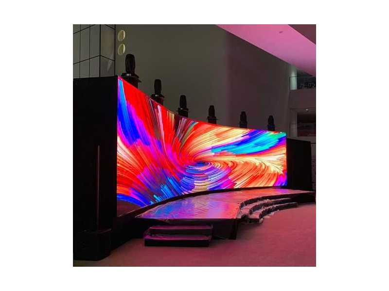how-do-led-video-wall-manufacturers-help-shopping-malls-and-offices-small-0
