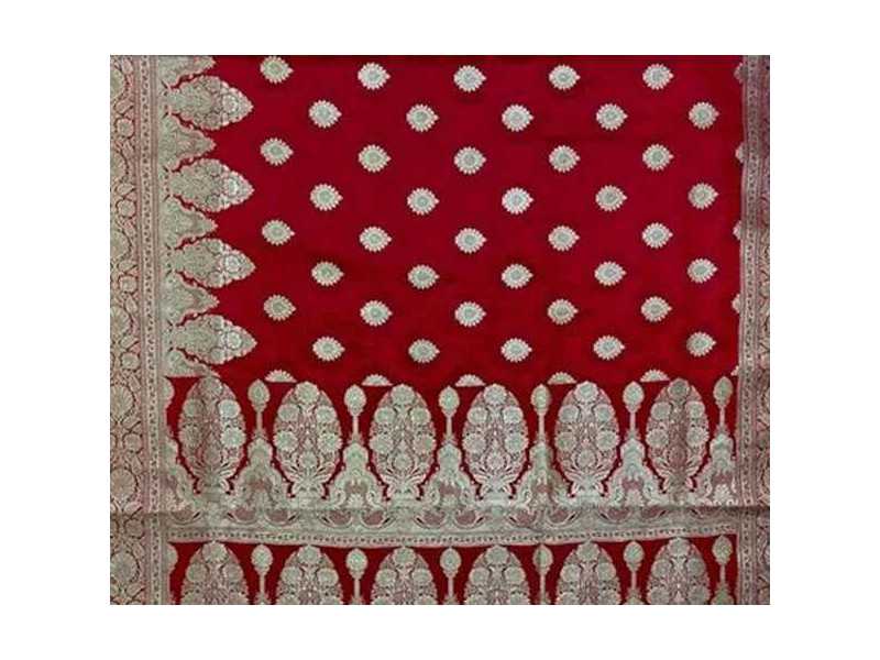 old-banarasi-silk-saree-buyers-small-0