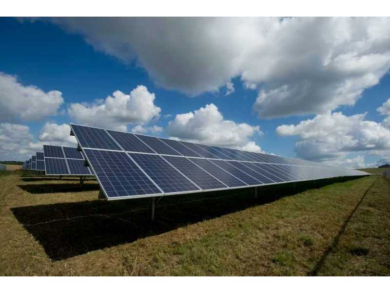 residential-solar-panel-installation-small-0