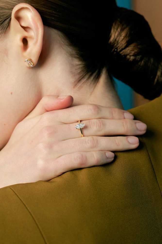 anniversary-jewellery-gifts-celebrate-love-with-something-that-lasts-big-0