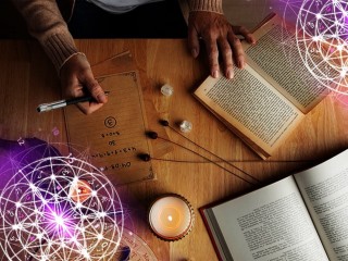 Discover Cosmic Insights with Expert Psychic Masters