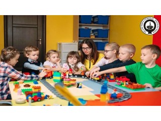 Nurturing Young Minds: Montessori Teacher Training in Padappa