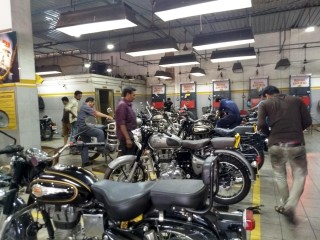 Royal Enfield Bike Servicing In Gurgaon - Manzil Motors