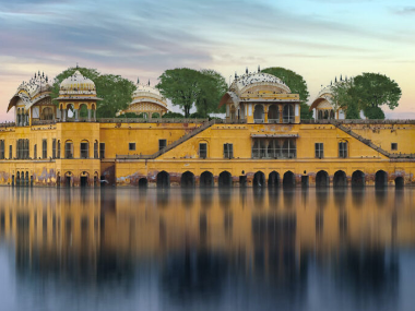 experience-indias-heritage-with-golden-triangle-travel-packages