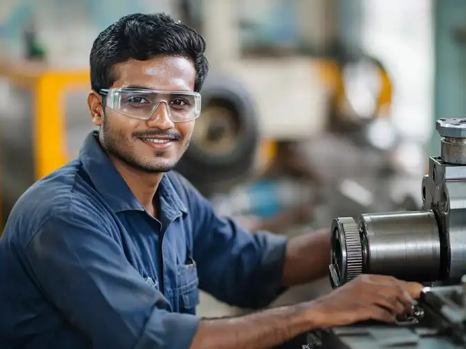 the-mechanical-engineer-of-tomorrow-bennett-universitys-industry-40-focus-big-0