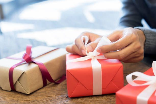 thoughtful-business-gifting-ideas-for-modern-companies-big-0