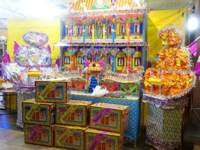 traditional-chinese-funeral-wake-arrangements-services