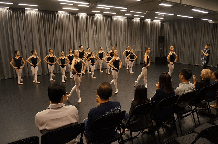 ballet-class-for-children-in-singapore-elevate-dance-academie-big-0