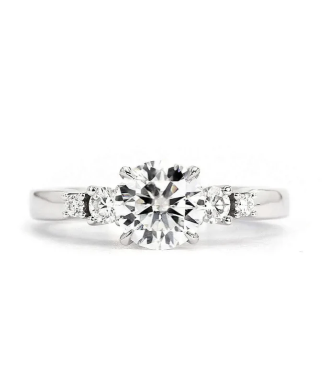 moissanite-shop-in-singapore-big-0