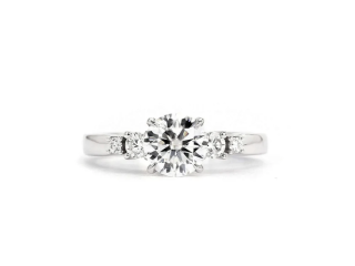 moissanite-shop-in-singapore-small-0