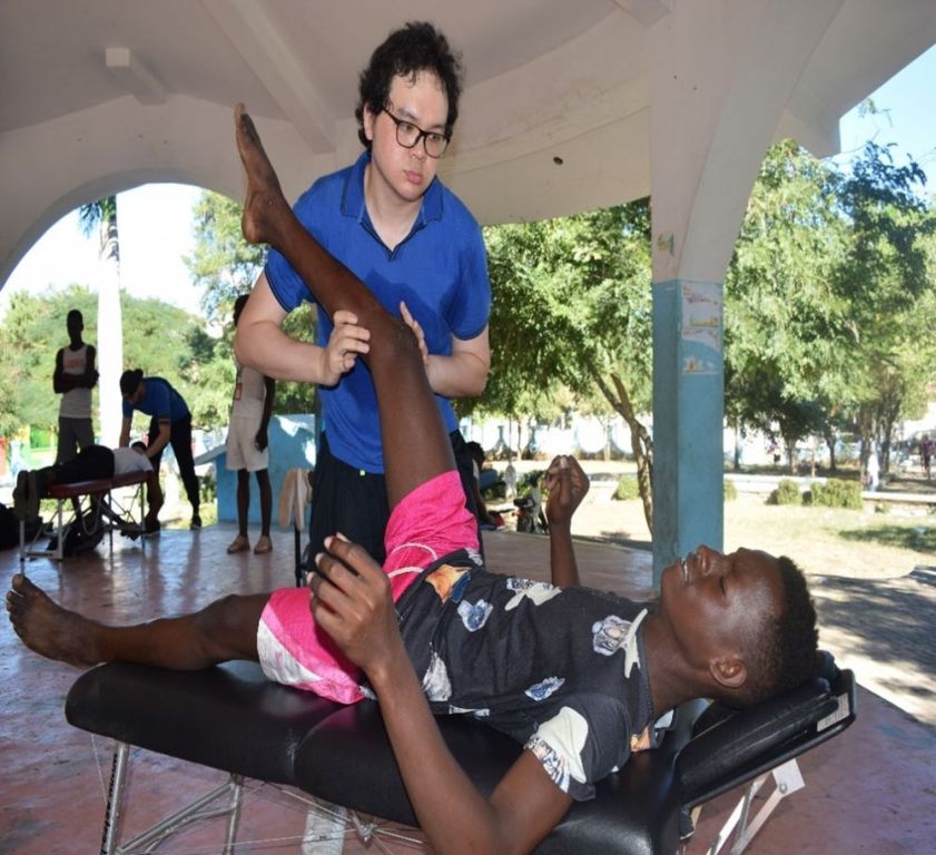 chiropractor-singapore-dr-chiro-big-0