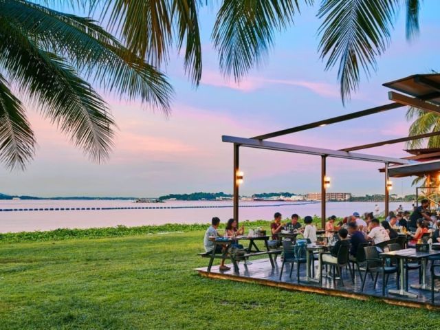 looking-for-a-great-outdoor-dining-spot-in-singapore-try-georges