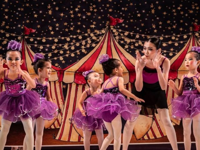 ballet-class-for-children-in-singapore-fun-professional