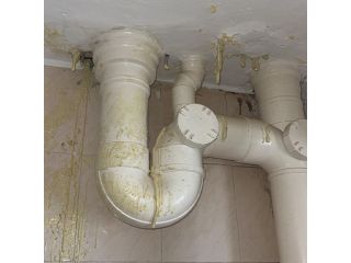expert-home-plumbing-services-singapore-li-fong-handyman-small-0