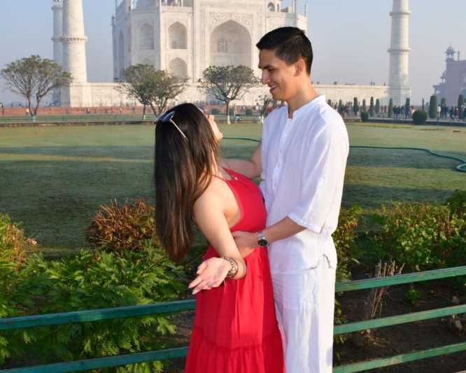 the-allure-of-the-taj-mahal-a-travelers-dream