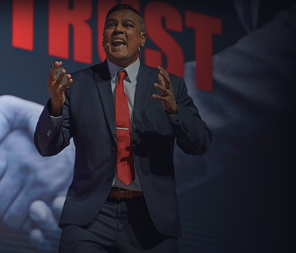 best-ai-keynote-speaker-in-singapore-dr-jerome-joseph-big-0