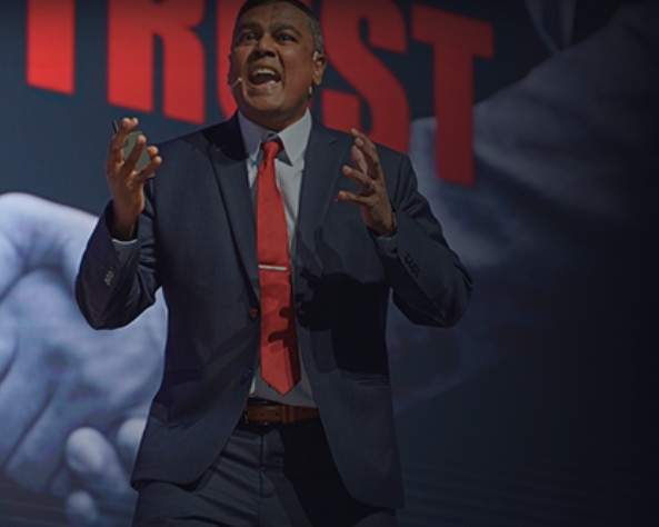 best-ai-keynote-speaker-in-singapore-dr-jerome-joseph