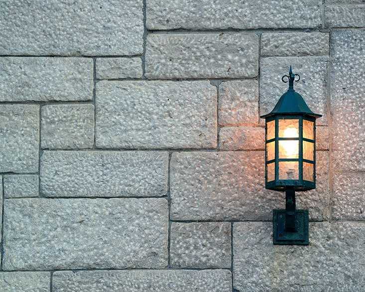 outdoor-lighting-solutions-for-safe-elegant-spaces
