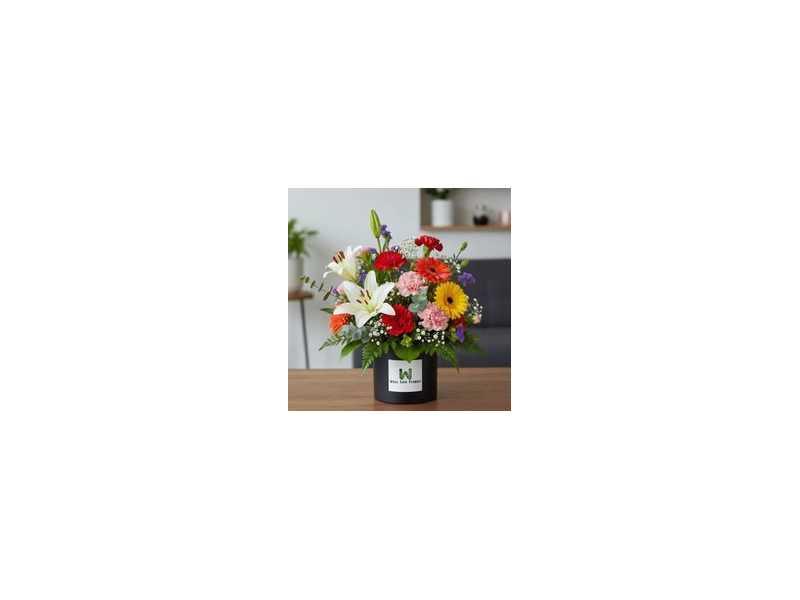 premium-bloom-box-collection-for-memorable-occasions-small-0