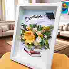 celebrate-success-with-a-graduation-bouquet-singapore-big-0