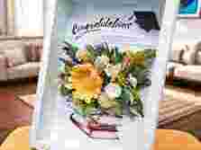 celebrate-success-with-a-graduation-bouquet-singapore