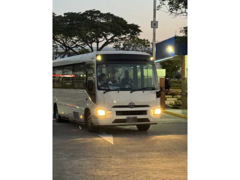 shuttle-bus-rental-in-singapore-for-events-and-corporate-use-small-0