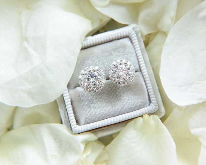 natural-diamond-engagement-rings-certified-affordable