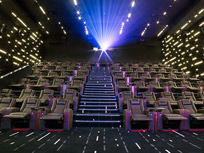 upgrade-your-movie-experience-with-premium-cinema-recliners-big-3