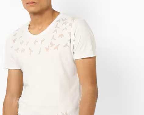 printed-v-neck-t-shirt