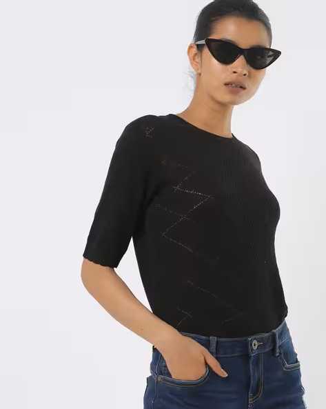 checked-pullover-with-scalloped-hems-big-0