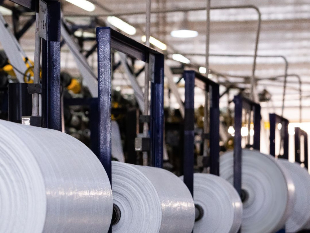 plastic-packaging-bags-all-sizes-all-industries-big-2