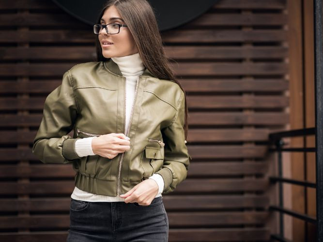 order-wholesale-bomber-jackets-from-oasis-jackets-with-top-notch-functionality-big-0