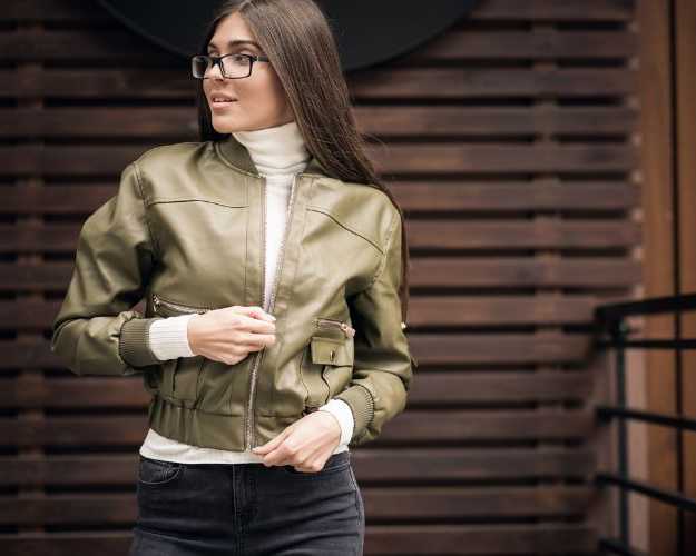 order-wholesale-bomber-jackets-from-oasis-jackets-with-top-notch-functionality