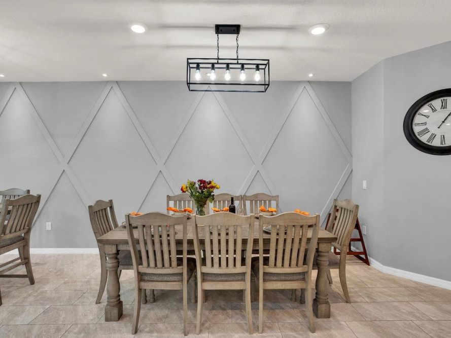 luxury-affordable-vacation-homes-in-florida-family-pet-friendly-rentals-big-2