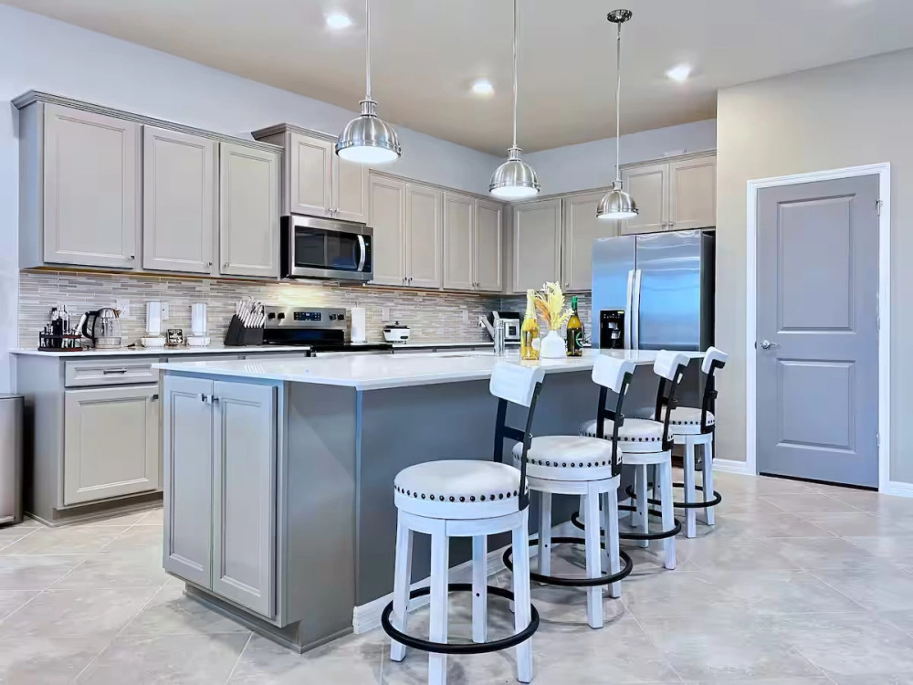 airfvh-top-florida-vacation-homes-family-getaways-group-rentals-big-1