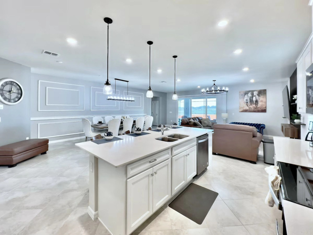 airfvh-luxury-florida-vacation-homes-family-rentals-near-disney-big-1