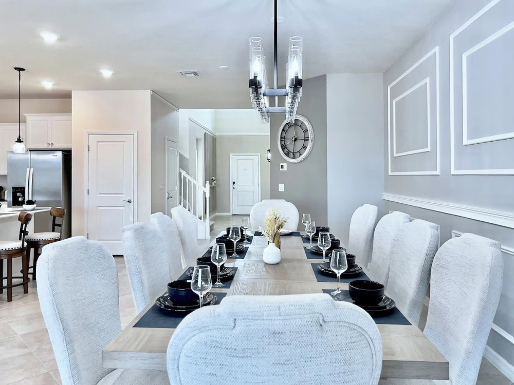 airfvh-luxury-florida-vacation-homes-family-rentals-near-disney-big-3