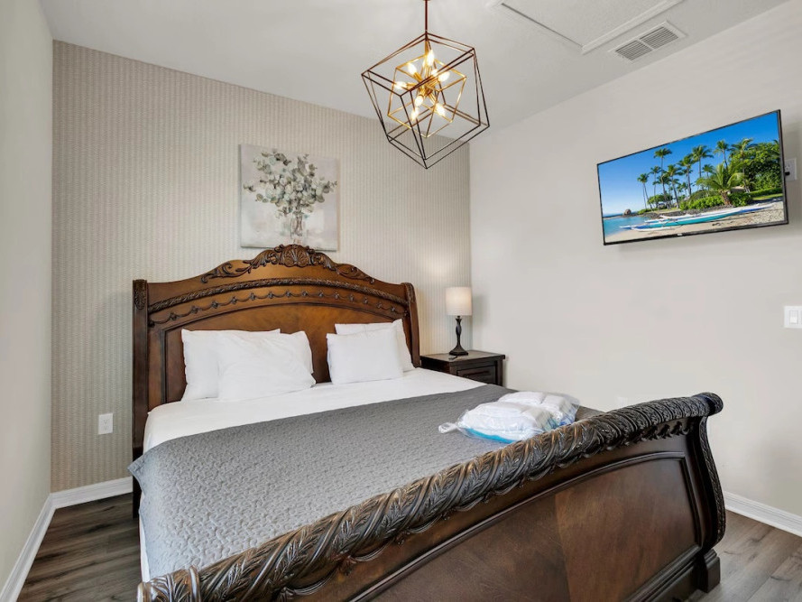florida-rental-home-discounts-affordable-luxury-vacation-homes-airfvh-big-3