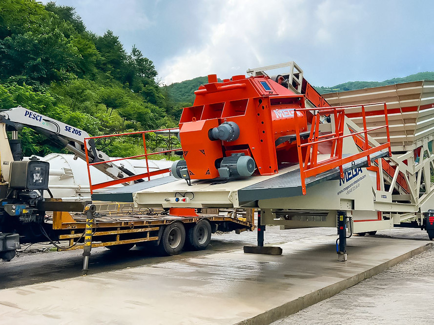 mobile-concrete-batching-plant-100-m3h-ready-for-immediate-delivery-big-4