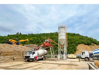 mobile-concrete-batching-plant-100-m3h-ready-for-immediate-delivery-small-0