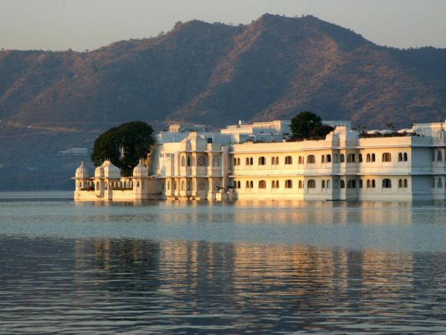 experience-udaipur-rajasthan-like-never-before